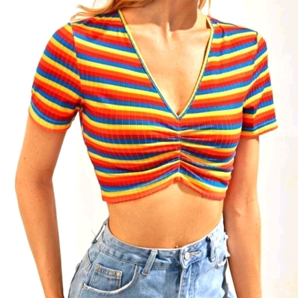 Ladies rainbow crop top size large - Picture 3 of 4